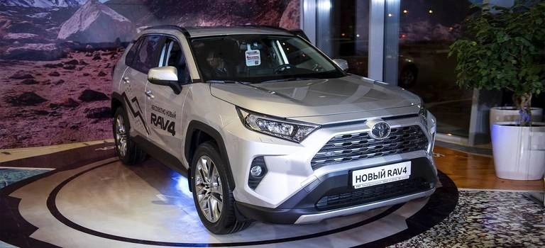 Самый мощный за всю историю: в Саранске представили новый Toyota&nbsp;RAV4
