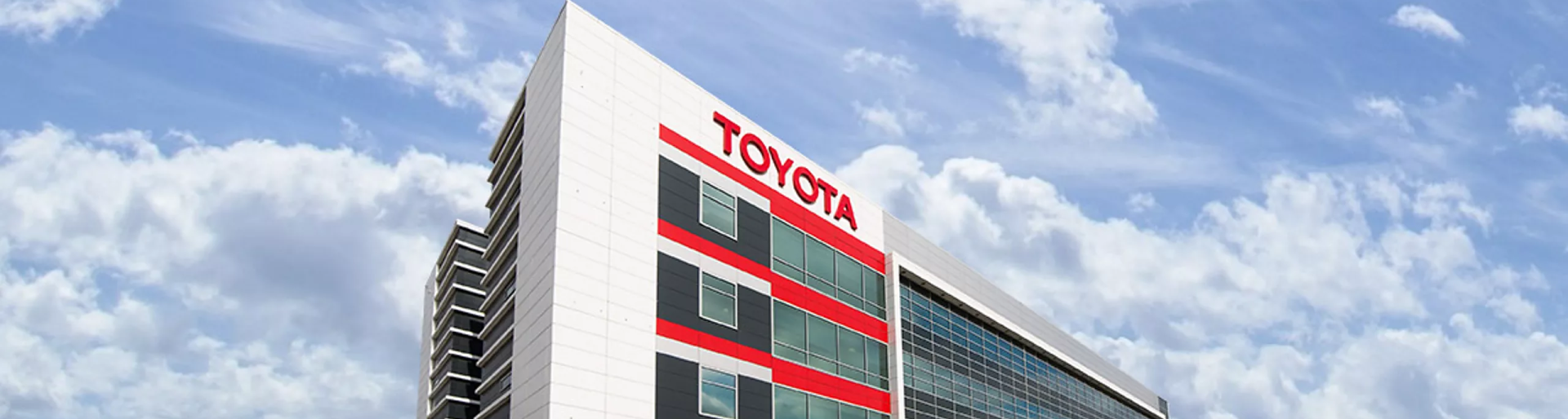 Изображение на странице TOYOTA ПОДВЕЛА ИТОГИ ПРОДАЖ В РОССИИ ЗА 2021 ГОД Тойота Центр Саранск
